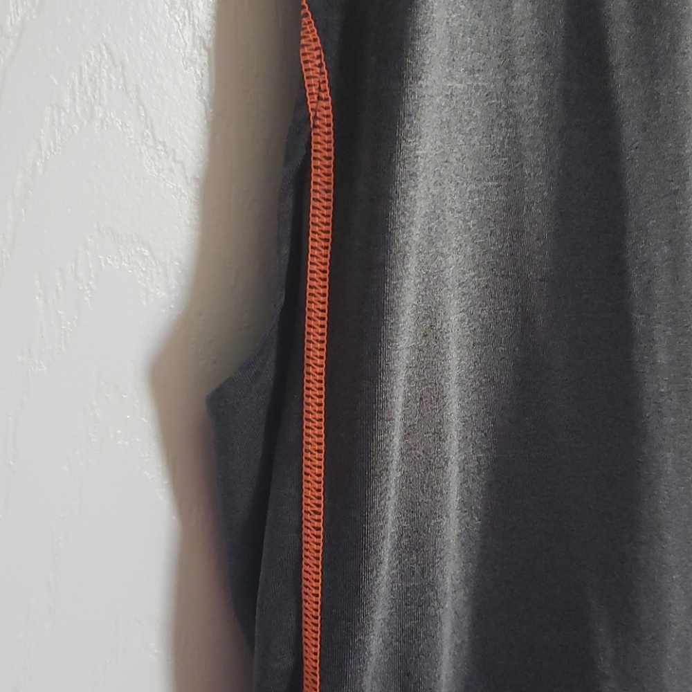 Head Tank Top - Picture 3 of 5